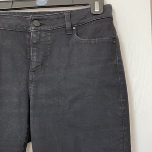 Ann Taylor black curvy jeans